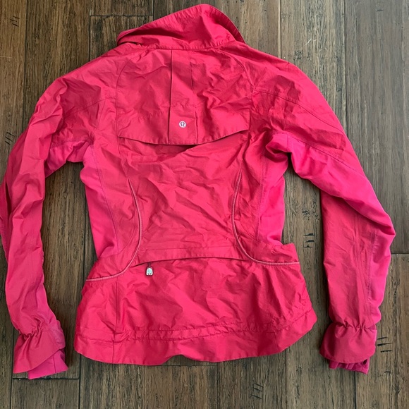 Lululemon jacket - Picture 2 of 5